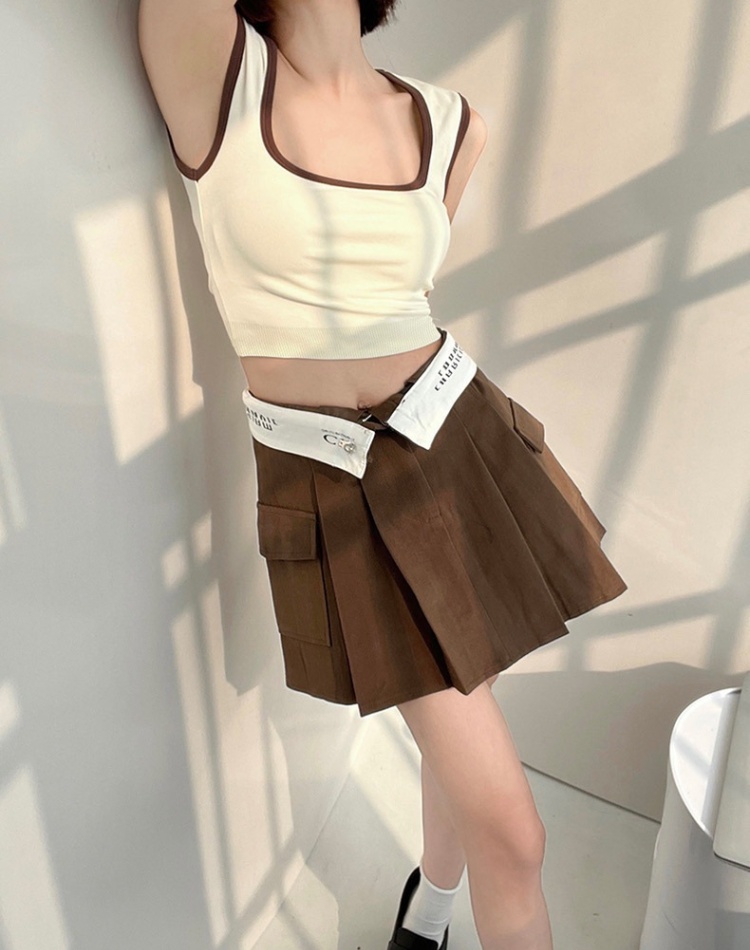 With chest pad wrapped chest tops bottoming vest