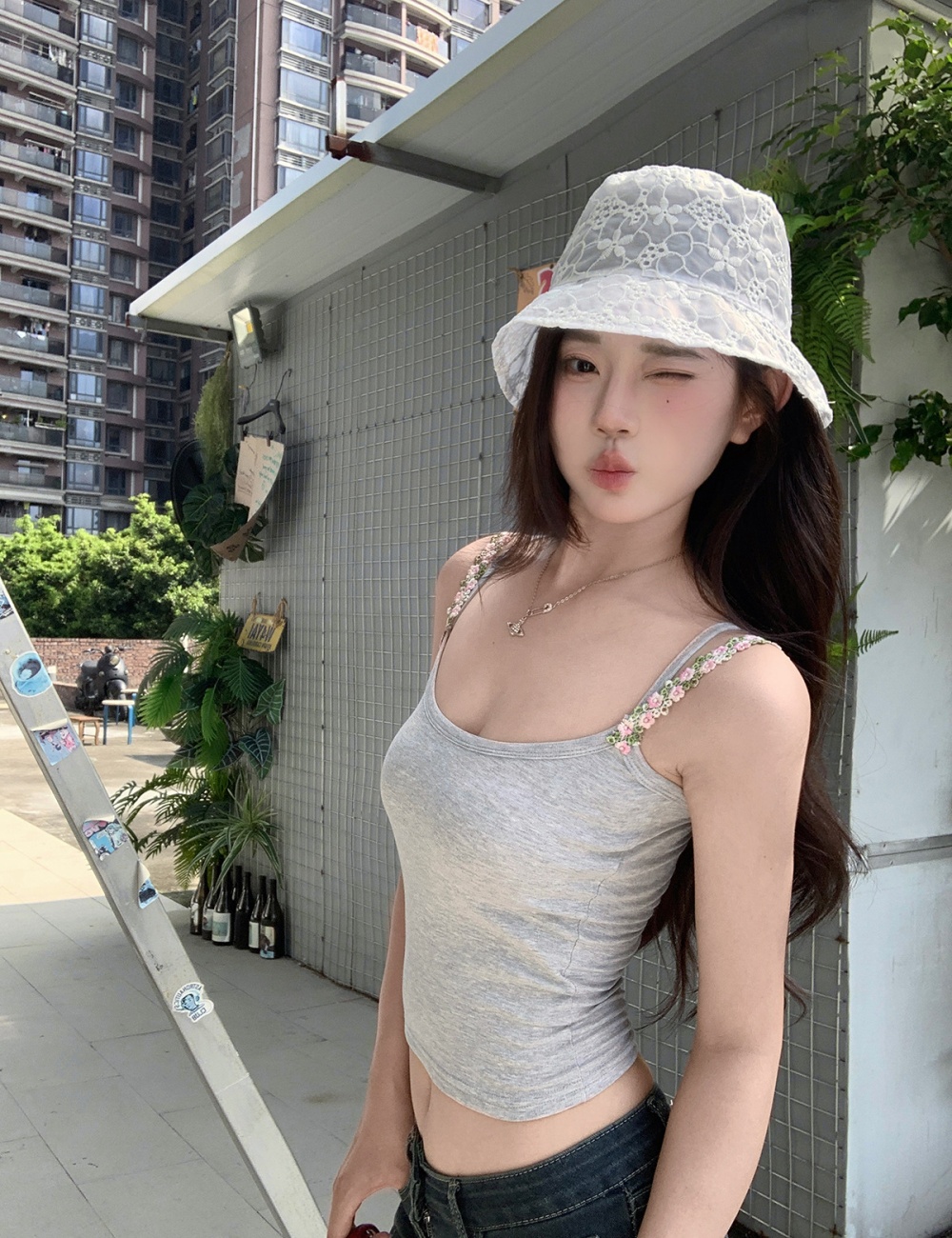 Shoulder strap with chest pad underwear slim sling tops