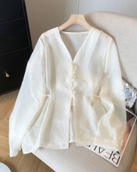 Pure slim pinched waist sunscreen frenum V-neck shirt
