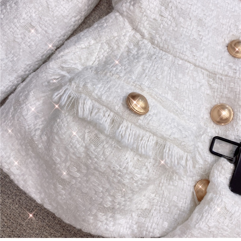 White woolen coat coarse flower shorts 2pcs set