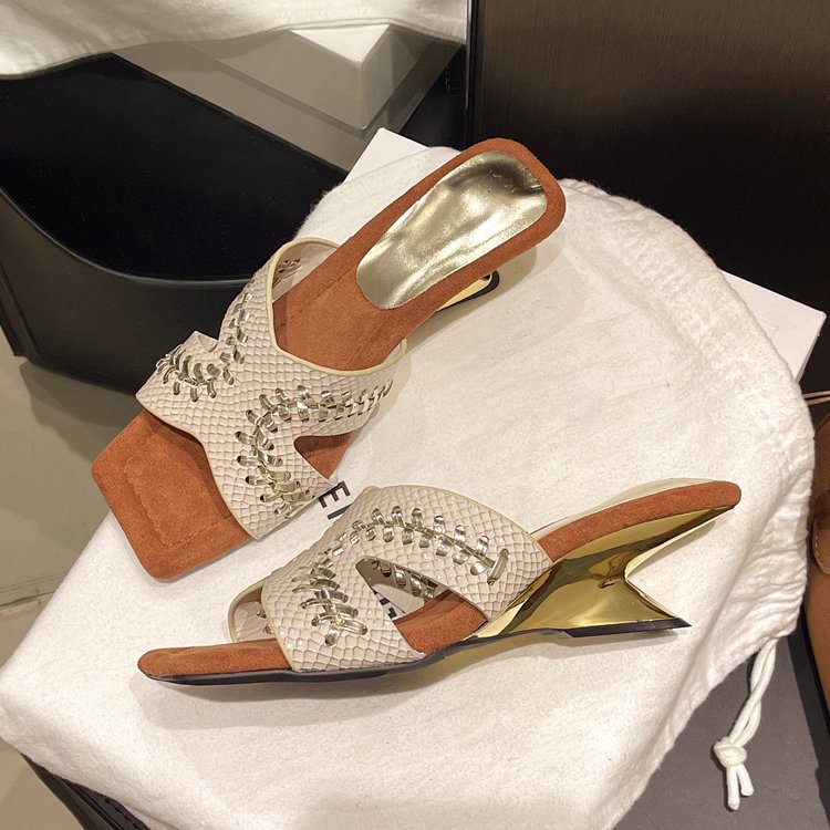 Square head slippers France style shoes for women