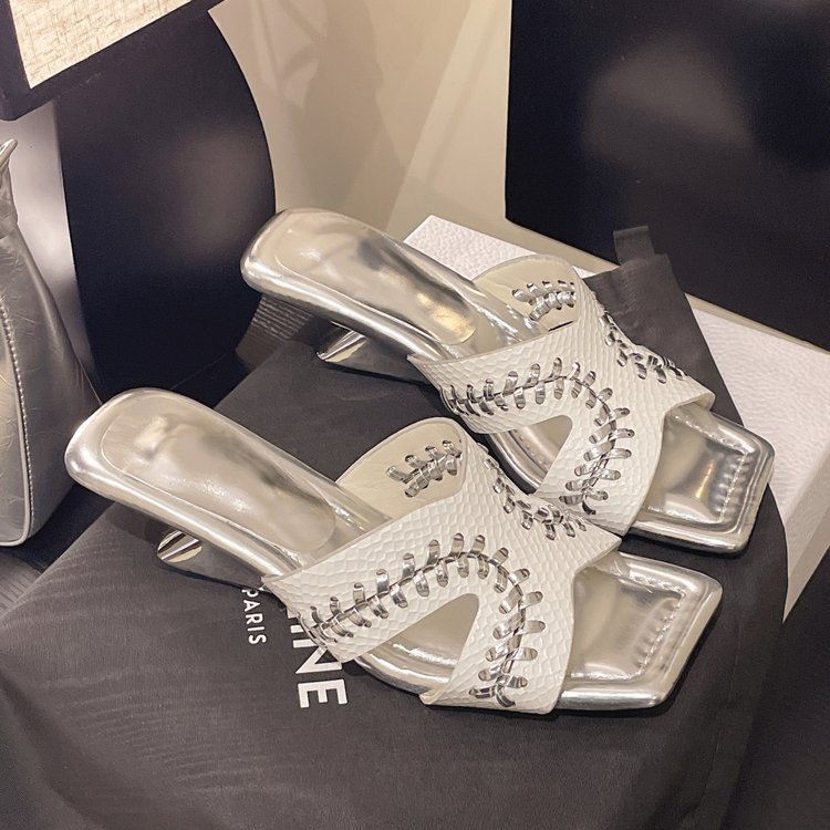 Square head slippers France style shoes for women