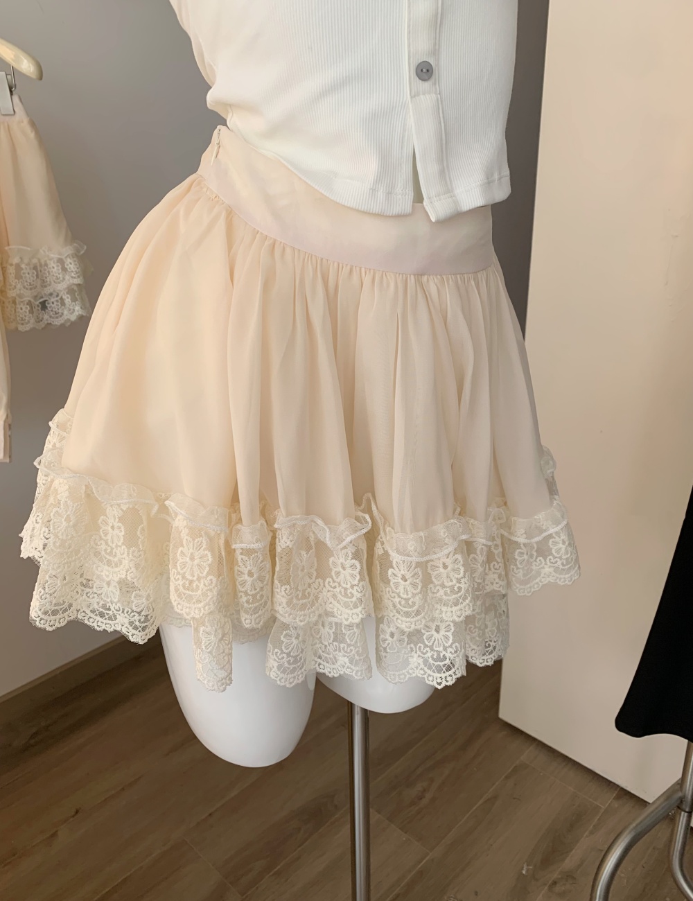 Chiffon irregular short skirt lace shirt 2pcs set