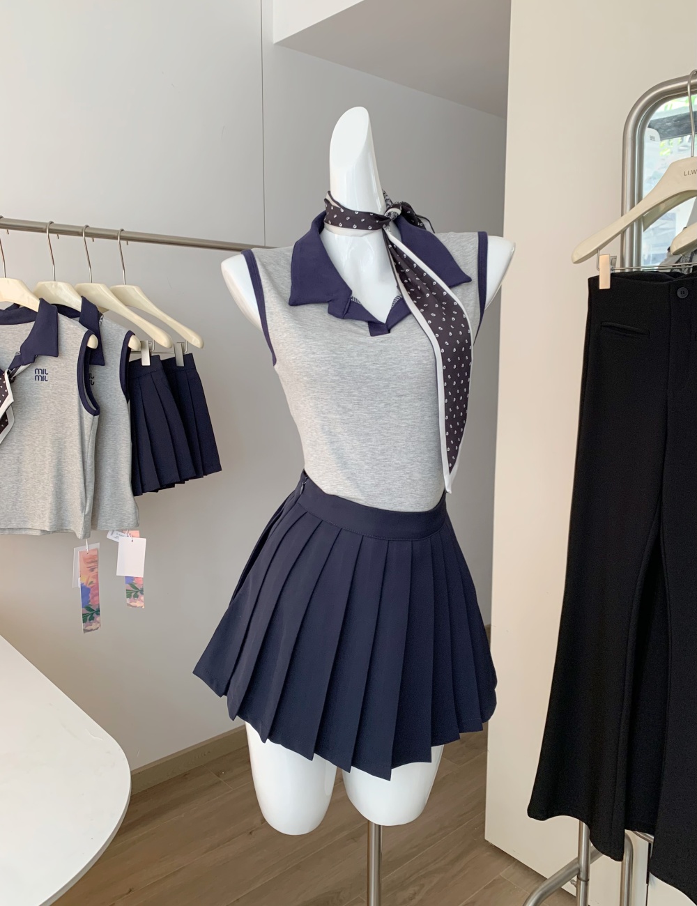 Summer gray short skirt pinched waist A-line tops 2pcs set