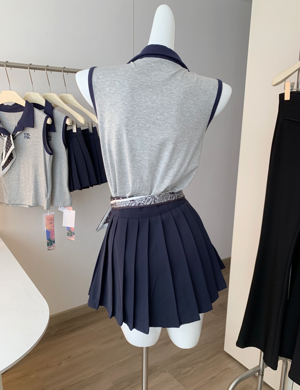 Summer gray short skirt pinched waist A-line tops 2pcs set