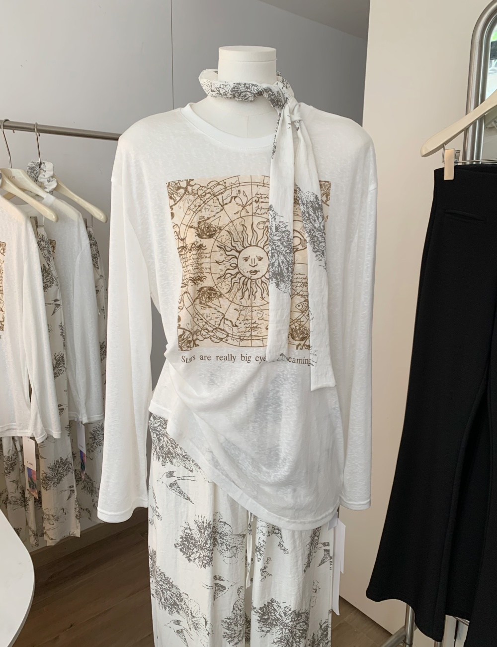 Printing pants T-shirt a set for women