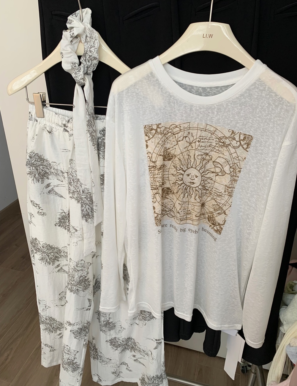 Printing pants T-shirt a set for women