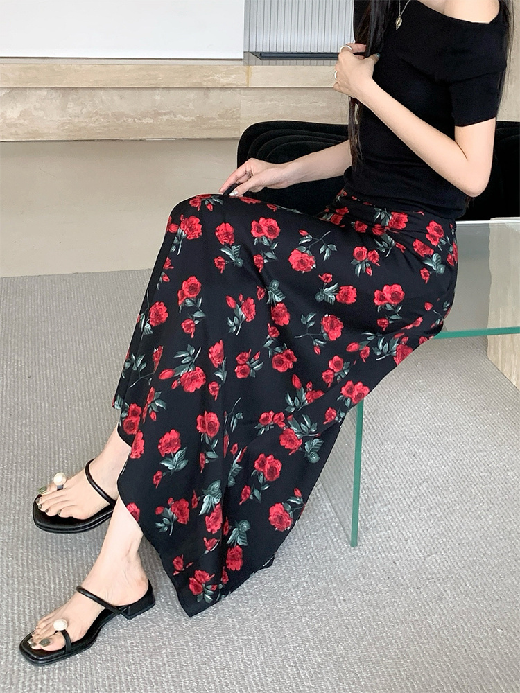 Large yard slim elastic waist summer skirt for women