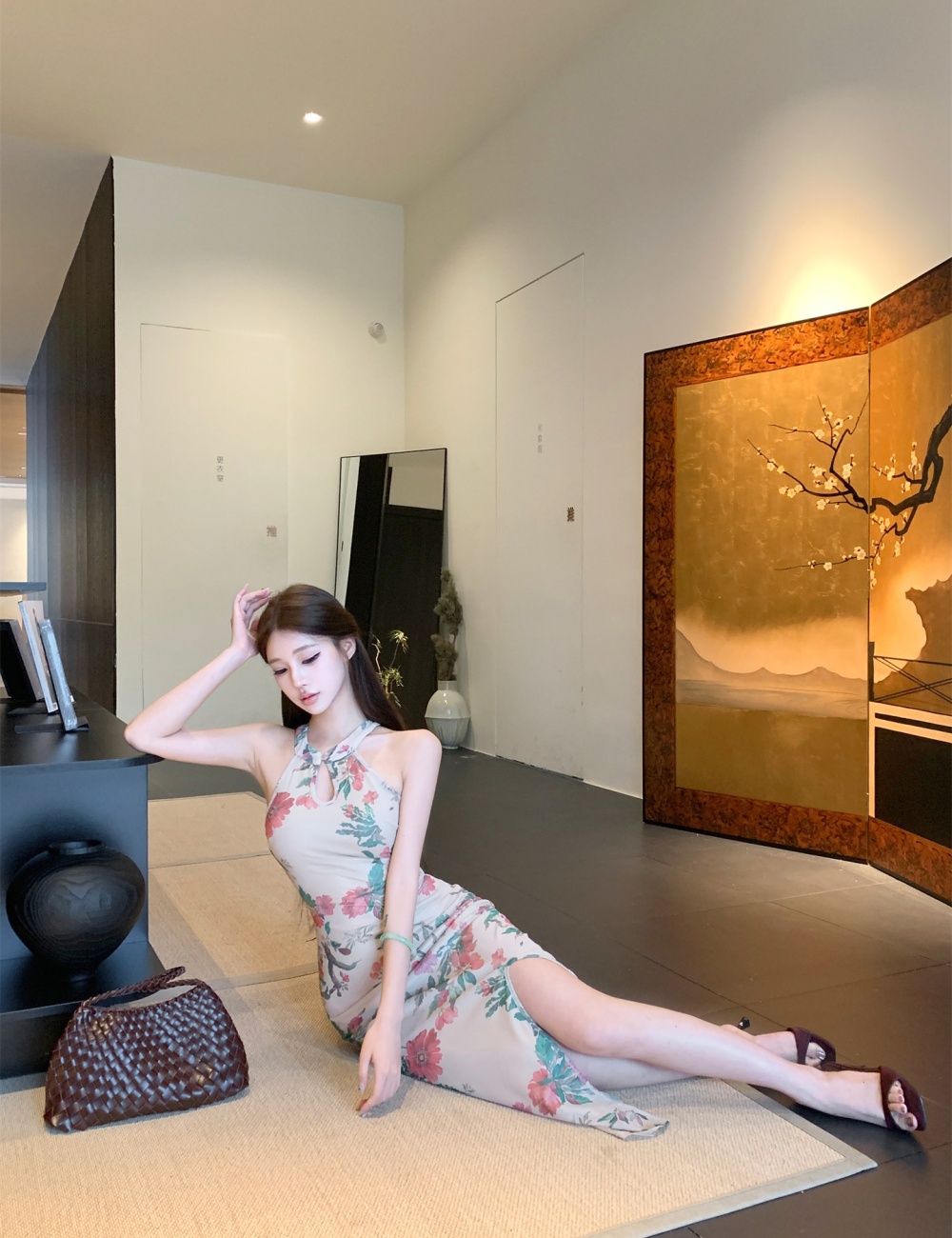 Chinese style dress