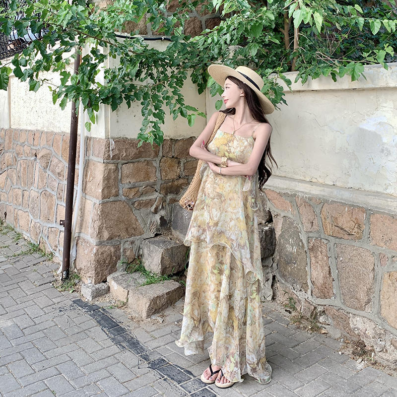 Vacation lotus leaf edges dress lady floral strap dress