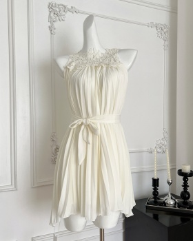 Temperament sexy dress pinched waist T-back