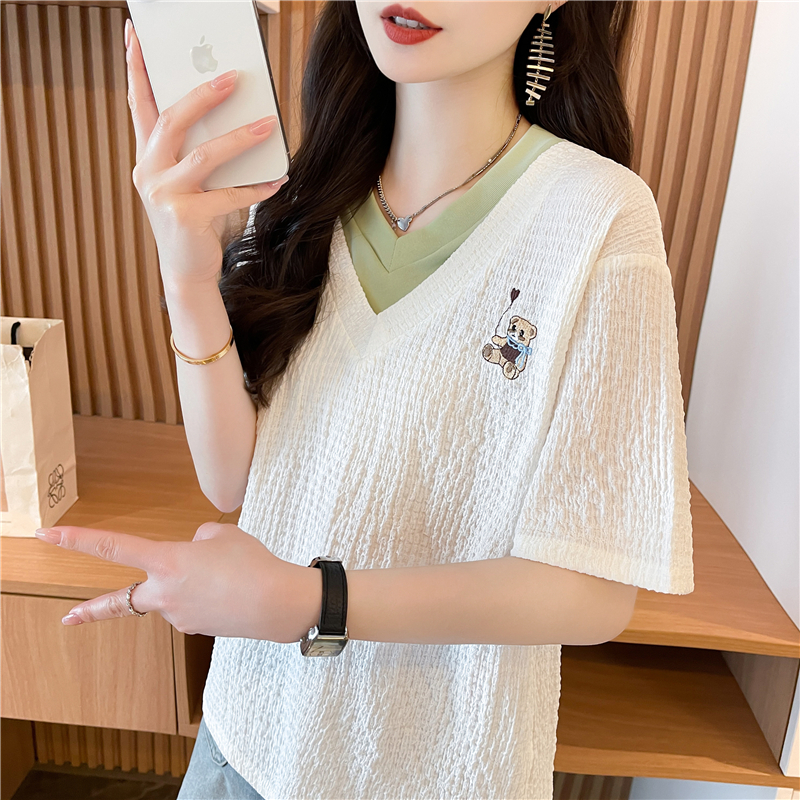 V-neck summer tops quality large yard T-shirt for women