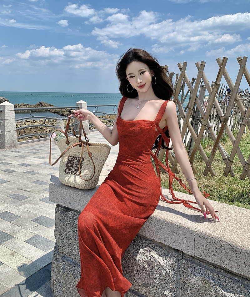 Streamer halter lotus leaf edges red blooming dress