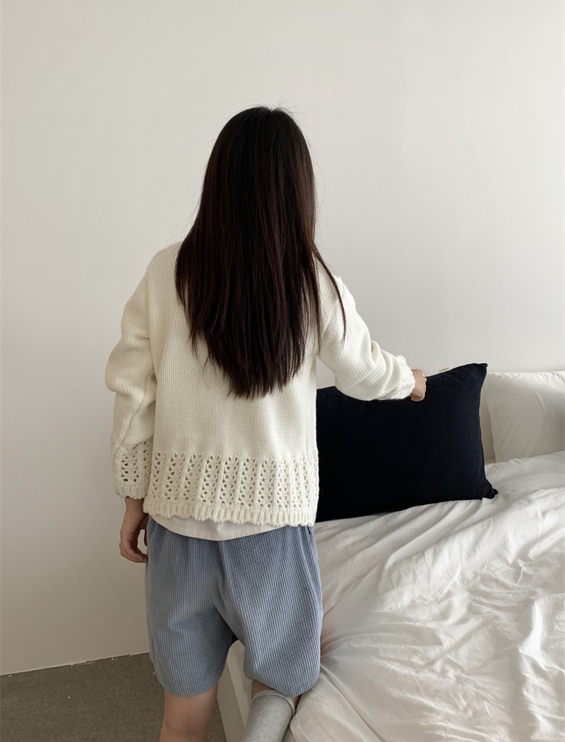 Autumn round neck tender cardigan wool hollow sweater