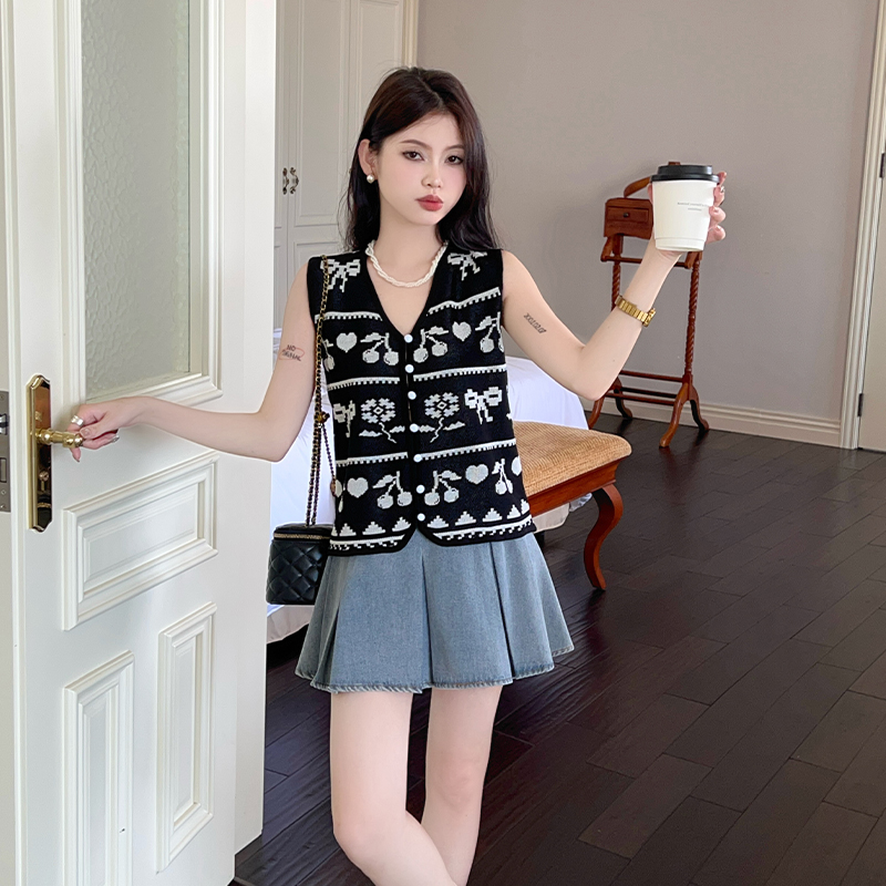 Mixed colors knitted tops short waistcoat for women