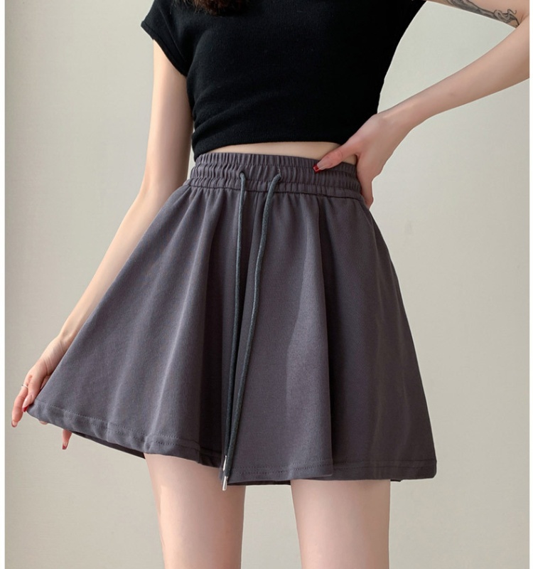 Wide leg pleated shorts summer wears outside pants for women