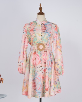 Single-breasted T-back pinched waist dress