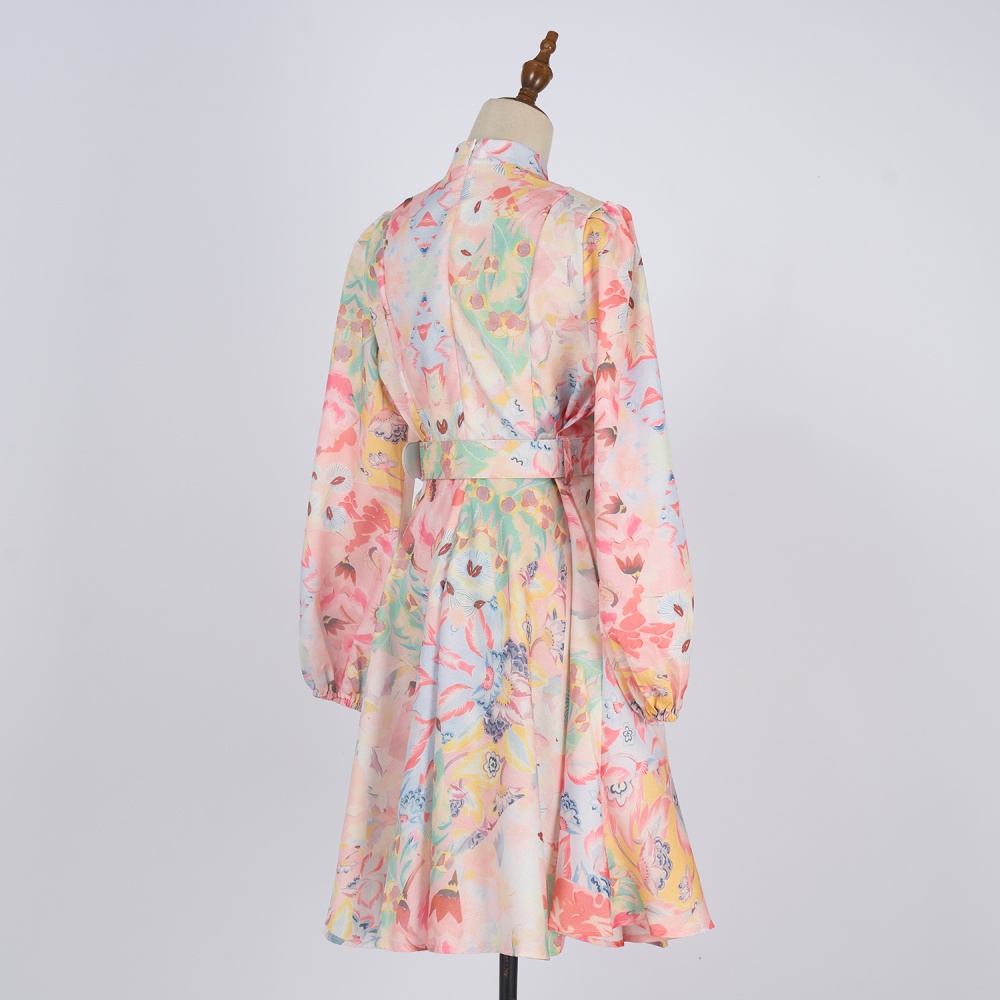 Single-breasted T-back pinched waist dress