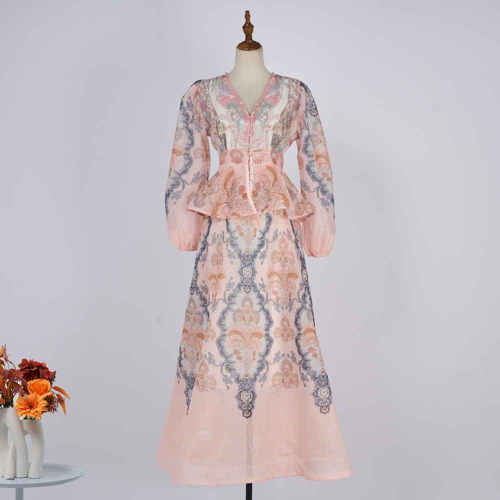 Catwalk beading short skirt big skirt tops a set