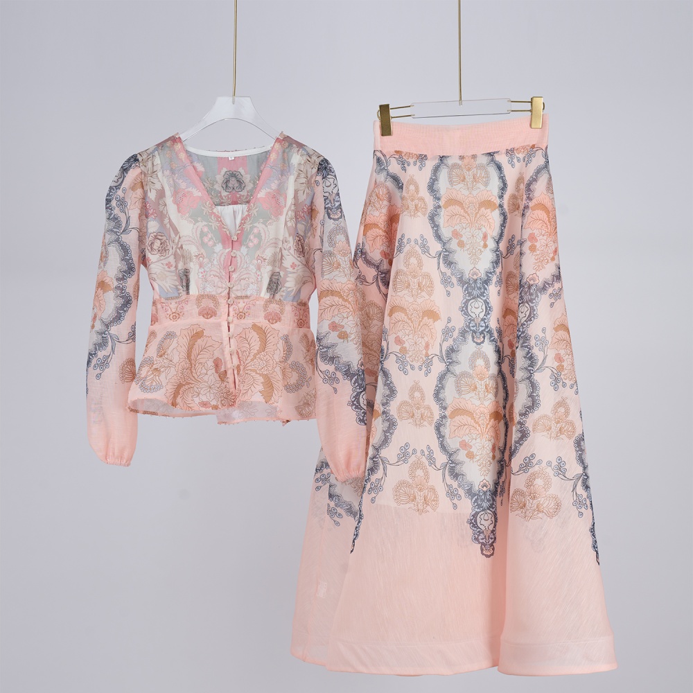 Catwalk beading short skirt big skirt tops a set