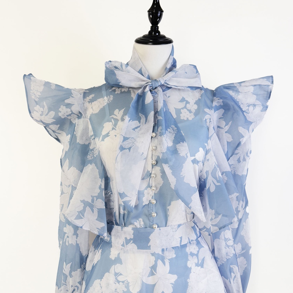 European style short skirt shirt a set