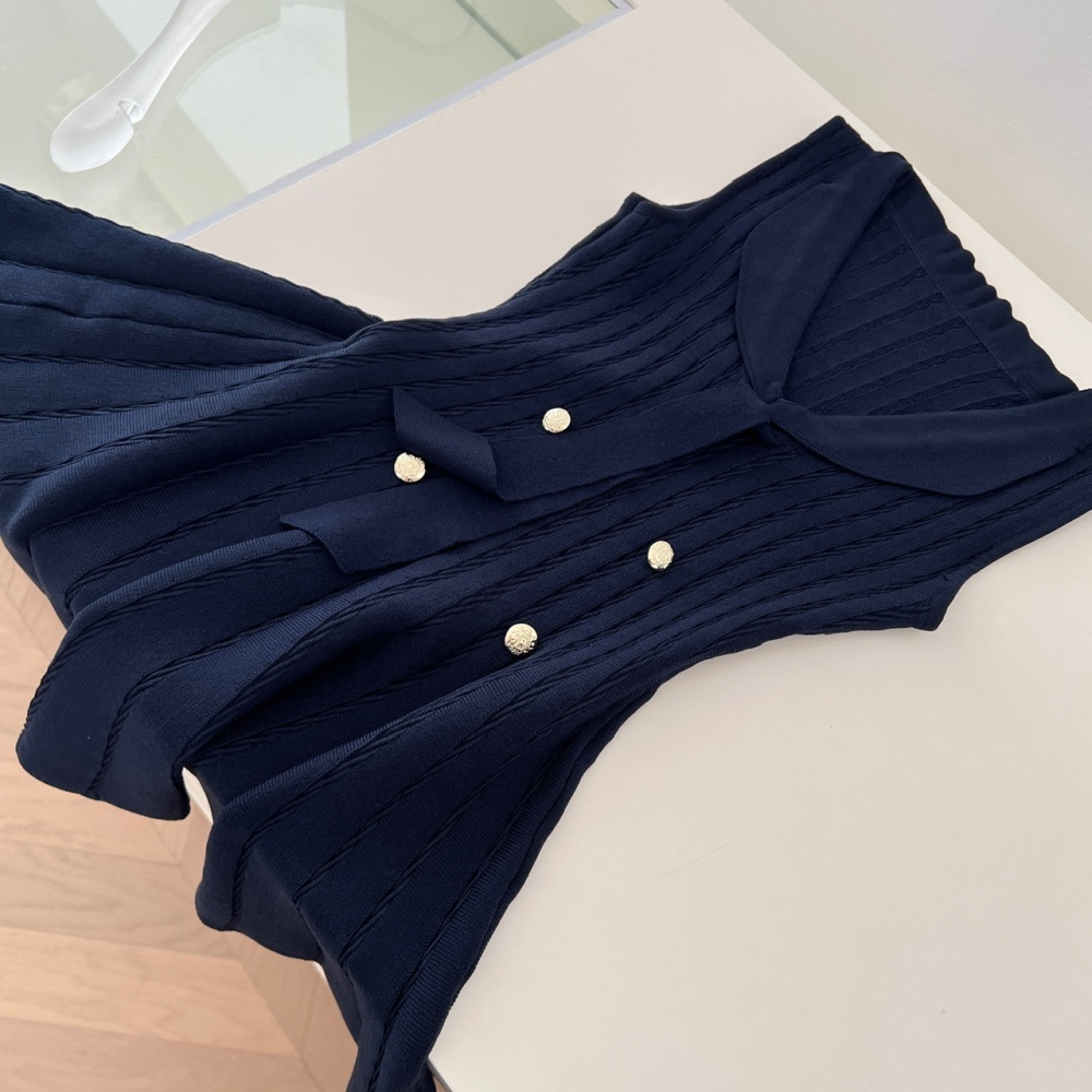 Temperament ladies chanelstyle knitted slim sleeveless dress