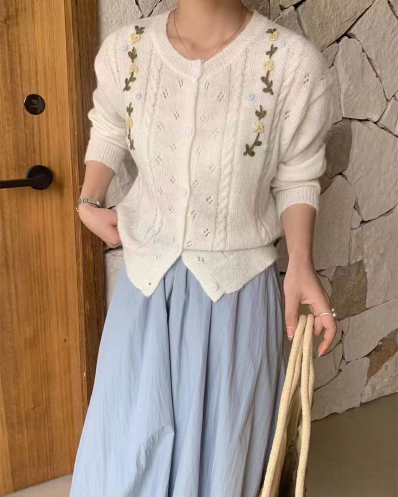 Floral embroidery lovely coat art lady sweater for women