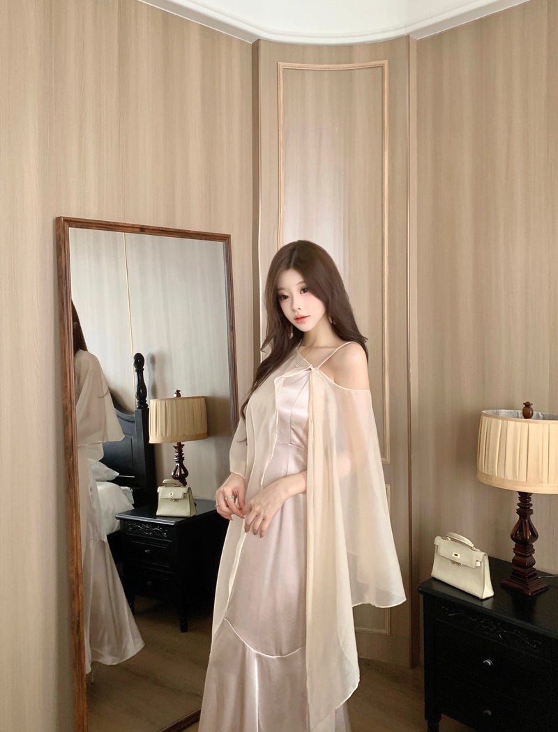 Elegant mermaid dress niche sunscreen shawl a set