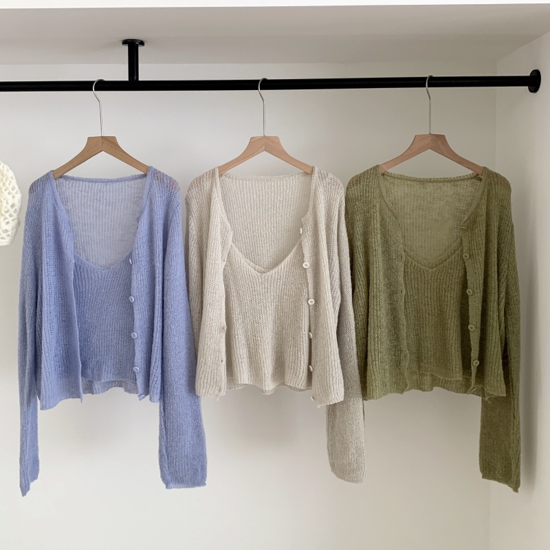 Round neck outside the ride cardigan autumn vest a set for women