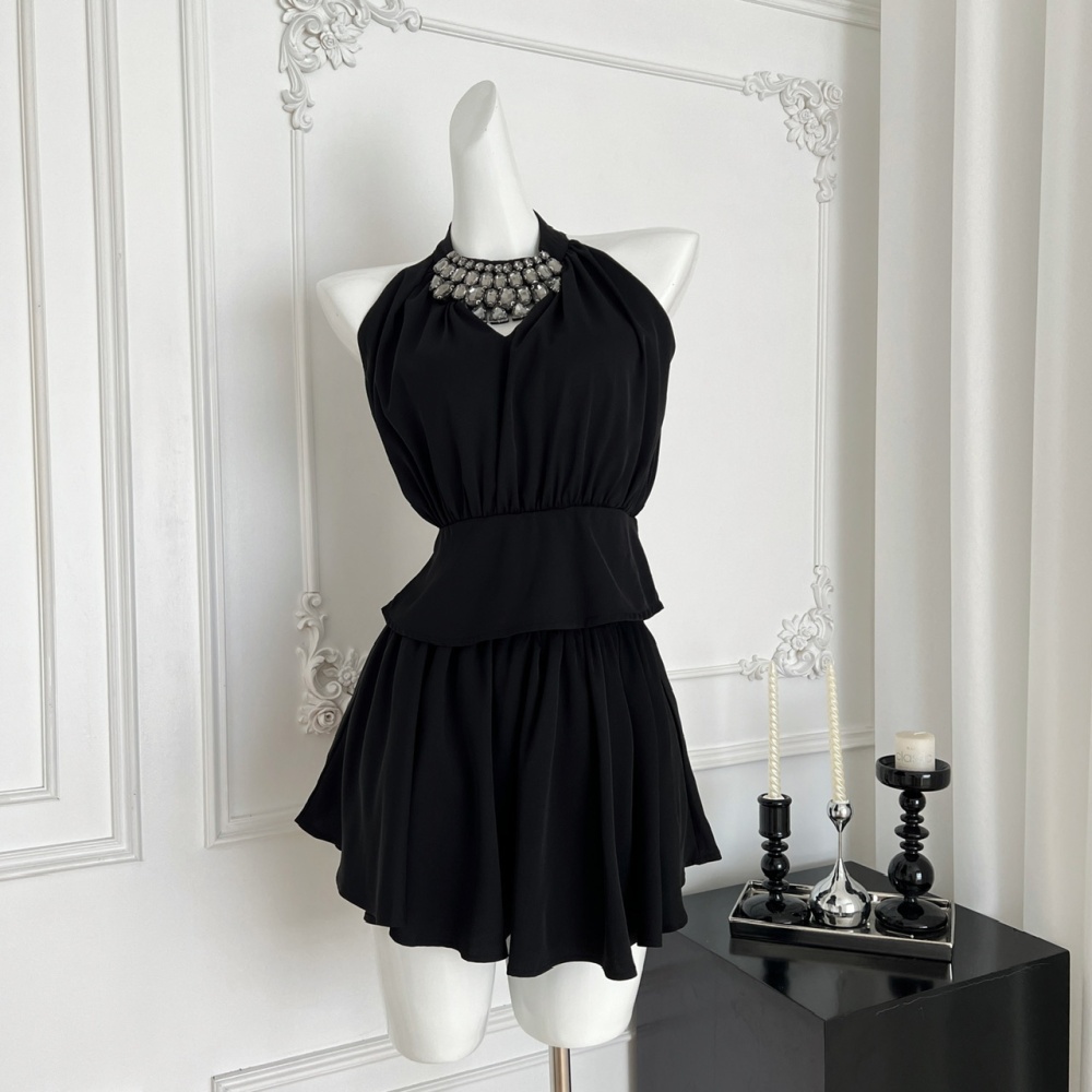 Halter slim hollow short skirt summer fashion tops a set
