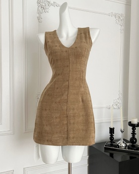 Summer V-neck swan sleeveless A-line dress for women