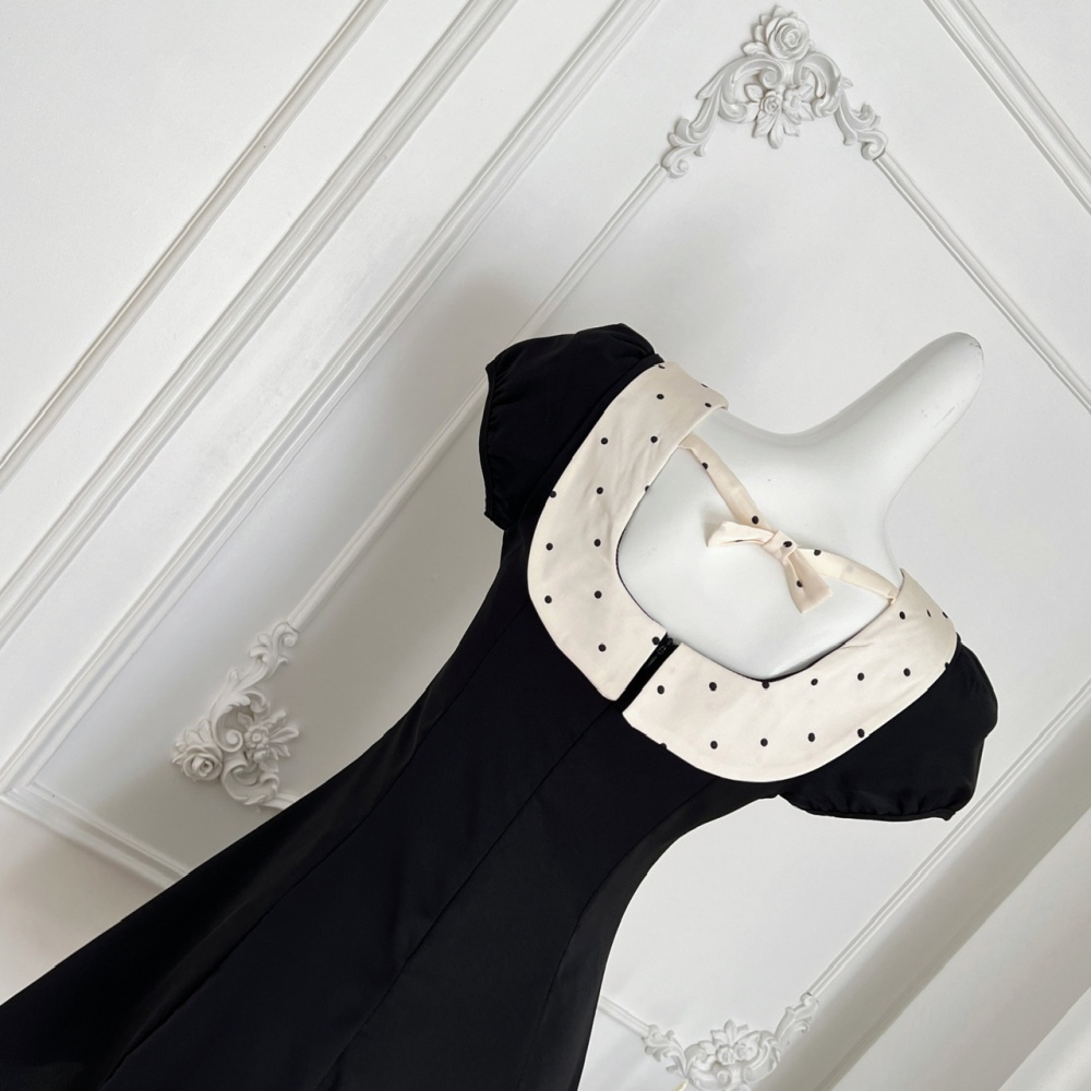 Heart pinched waist France style puff sleeve dress