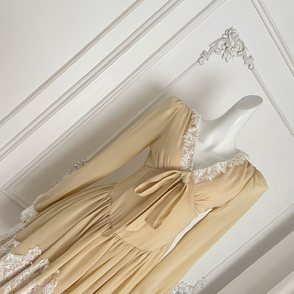 Stereoscopic big skirt eyelash slim lace dress