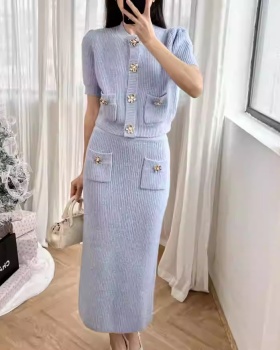 Package hip retro skirt France style knitted tops