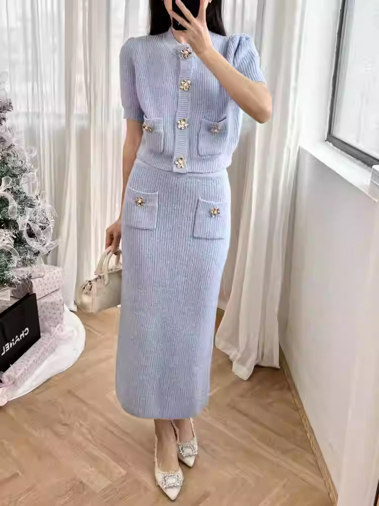 Package hip retro skirt France style knitted tops