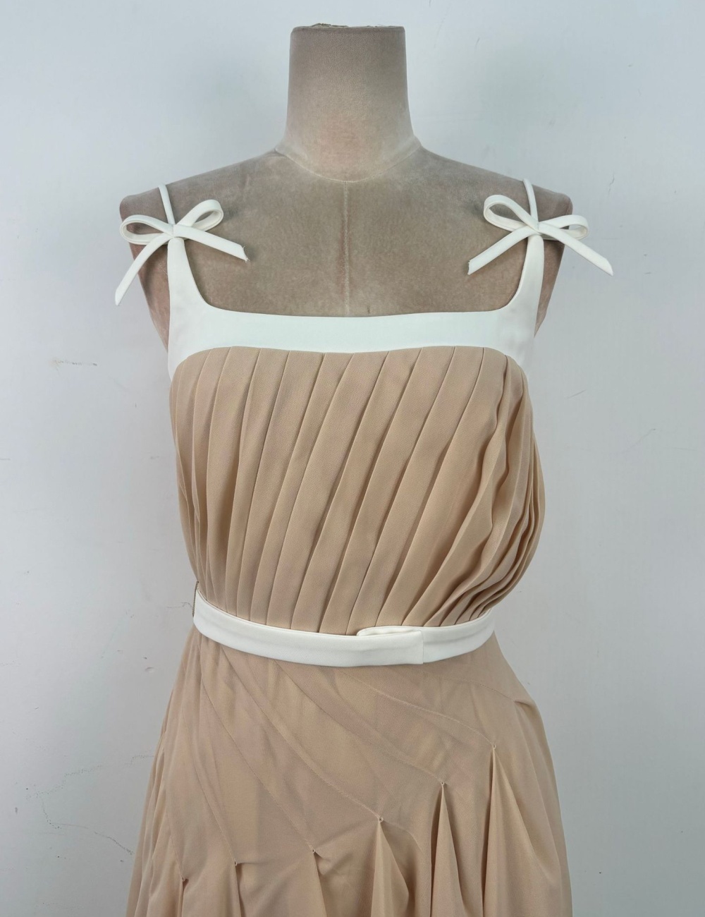 Niche temperament bow dress elegant sling slim long dress