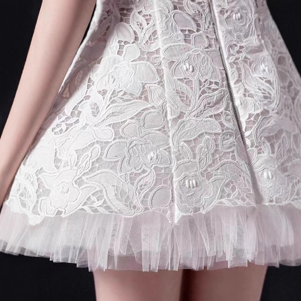 Sling lace wrapped chest dress flowers splice T-back
