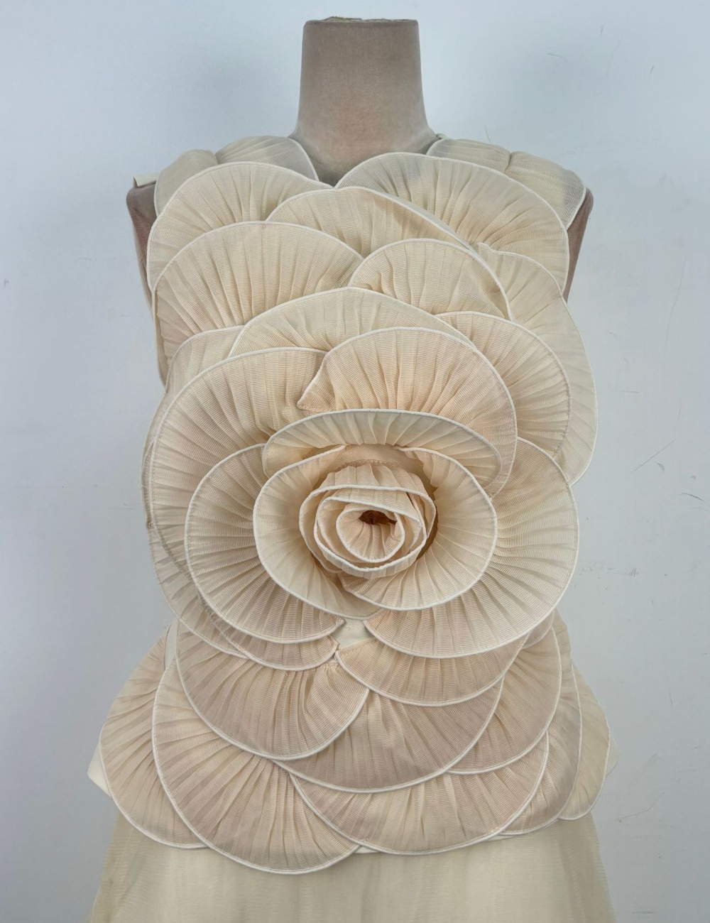 Niche stereoscopic flowers tops gauze temperament dress a set