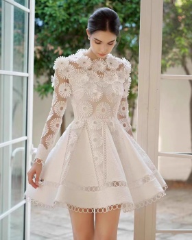 Tender temperament white T-back niche chiffon dress