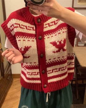 Retro round neck vest single-breasted jacquard sweater