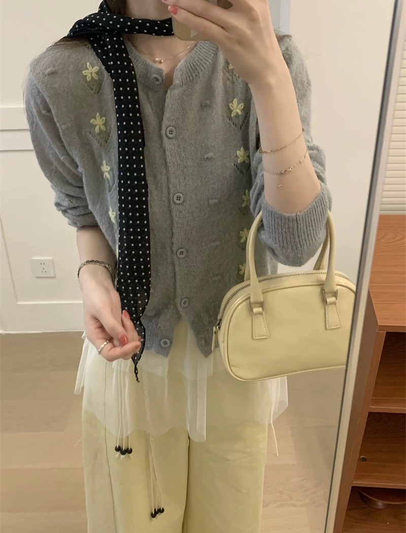 Very thin stereoscopic sweater hook flower cardigan