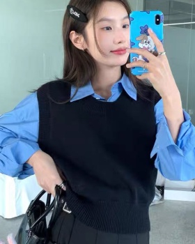 Knitted outside the ride waistcoat U-neck vest for women