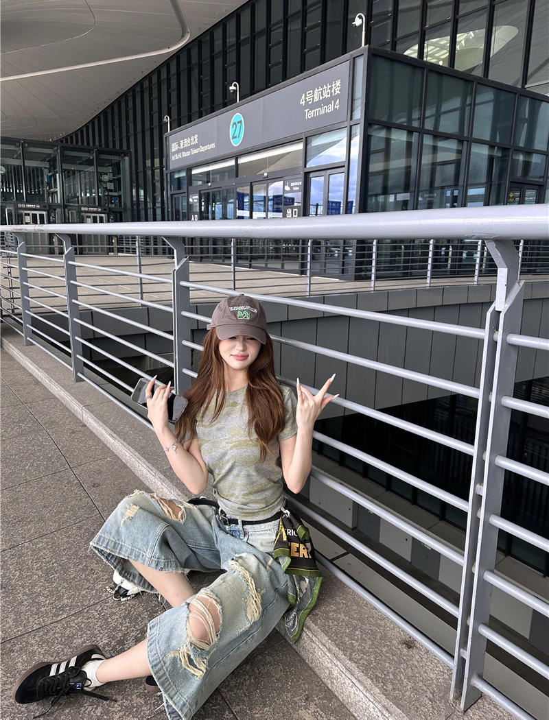Short sleeve camouflage short jeans holes T-shirt for women