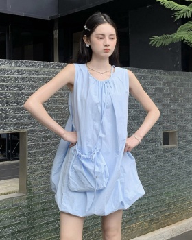 White Hepburn style dress bud enticement T-back for women
