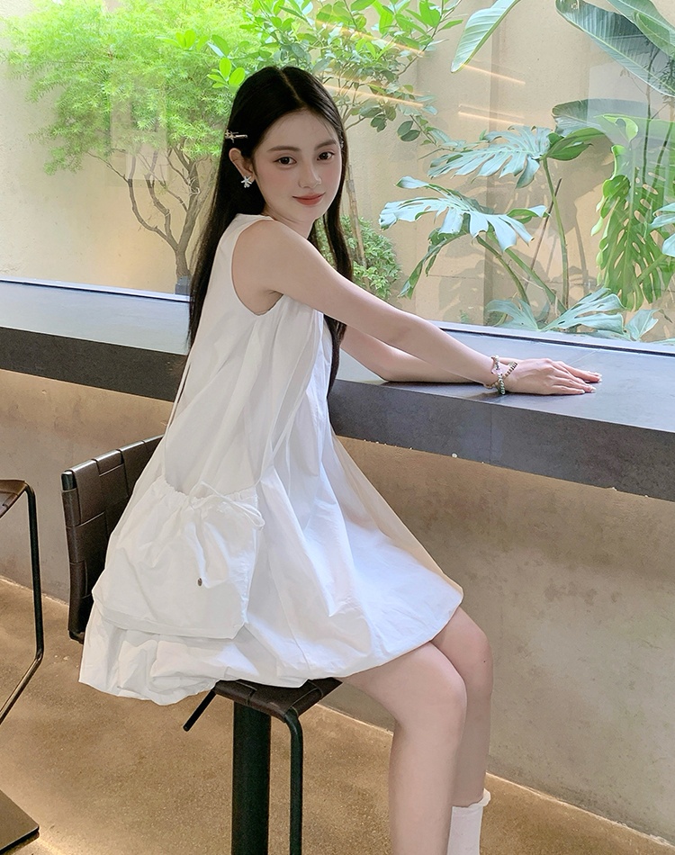 White Hepburn style dress bud enticement T-back for women