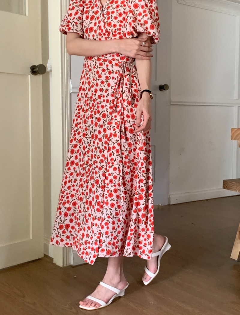 Puff sleeve France style V-neck floral fresh a slice dress