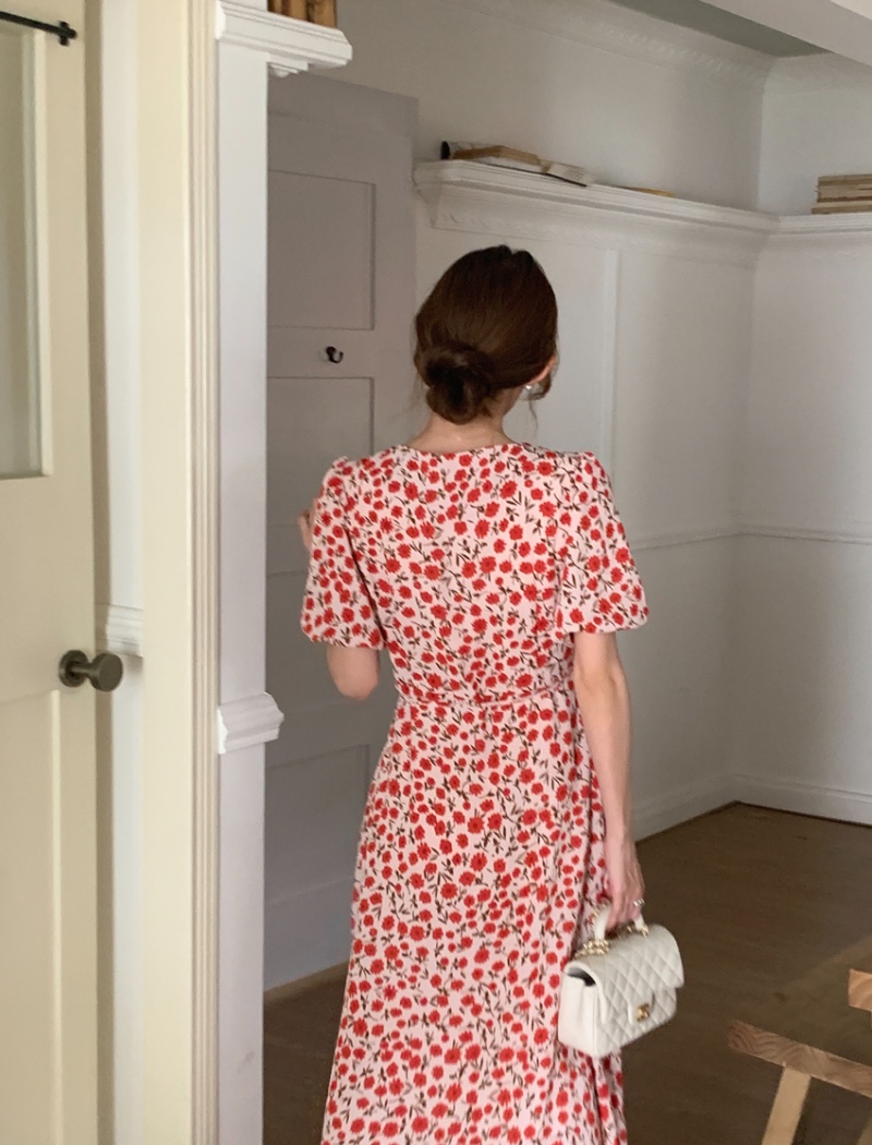 Puff sleeve France style V-neck floral fresh a slice dress