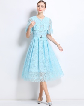Short sleeve summer temperament with belt dress