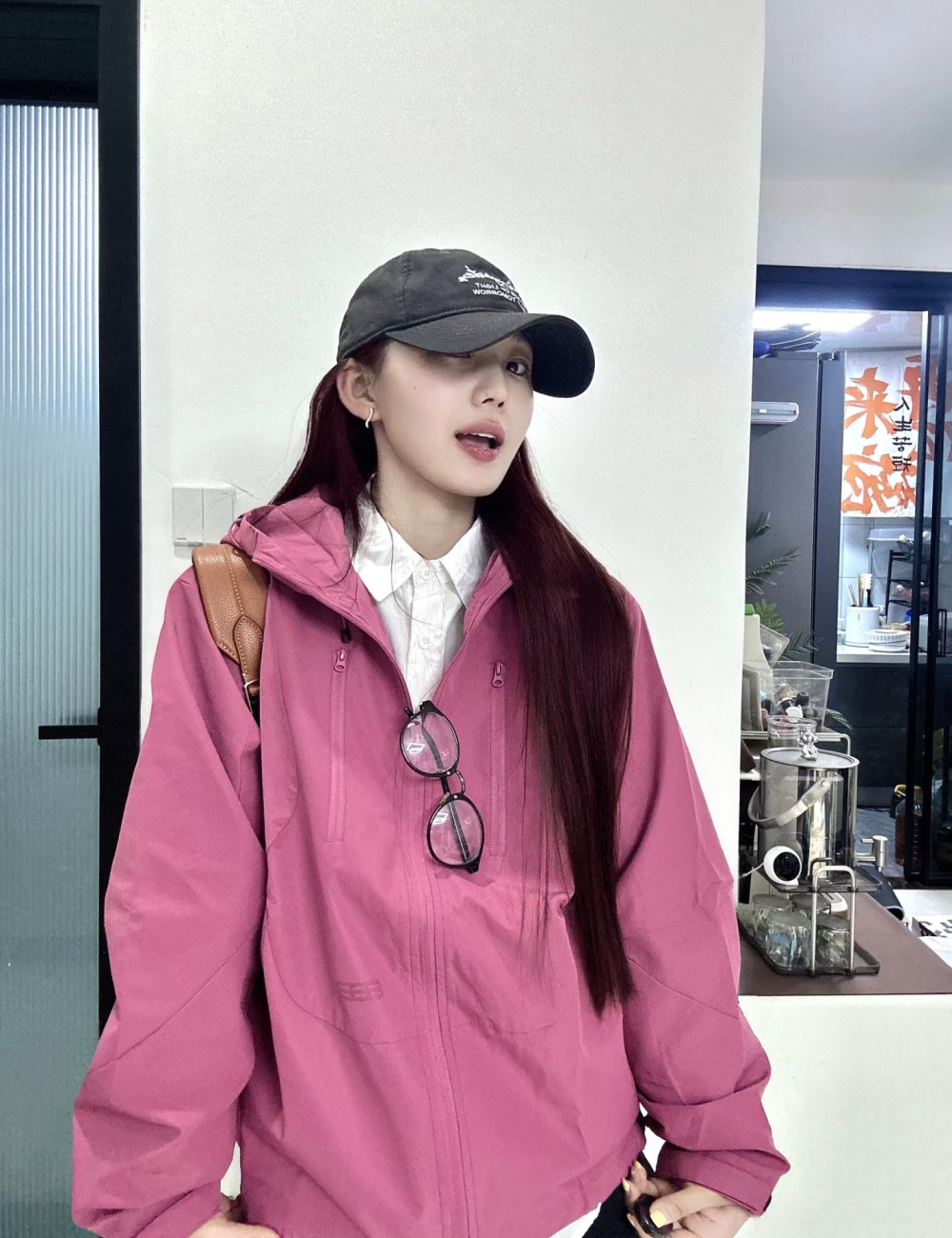 Outdoor sports windproof jacket hooded technical jacket for women