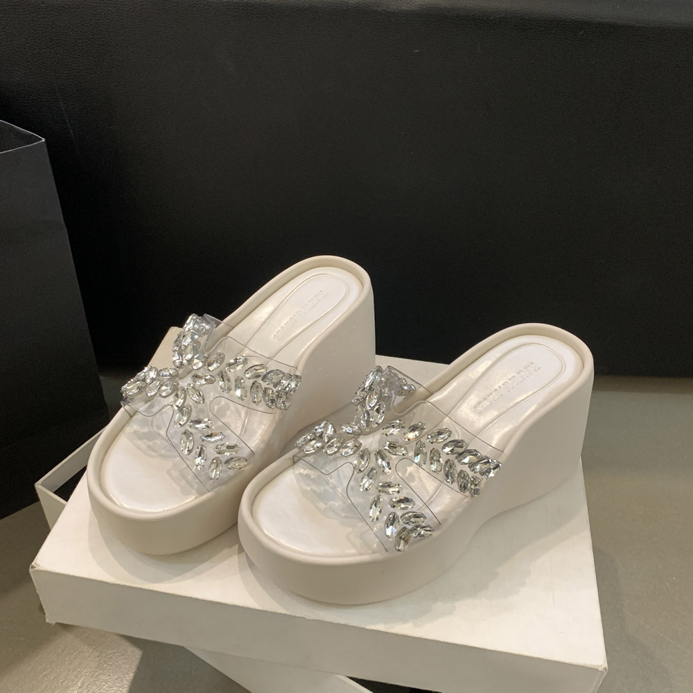All-match wears outside fashion rhinestone slippers for women
